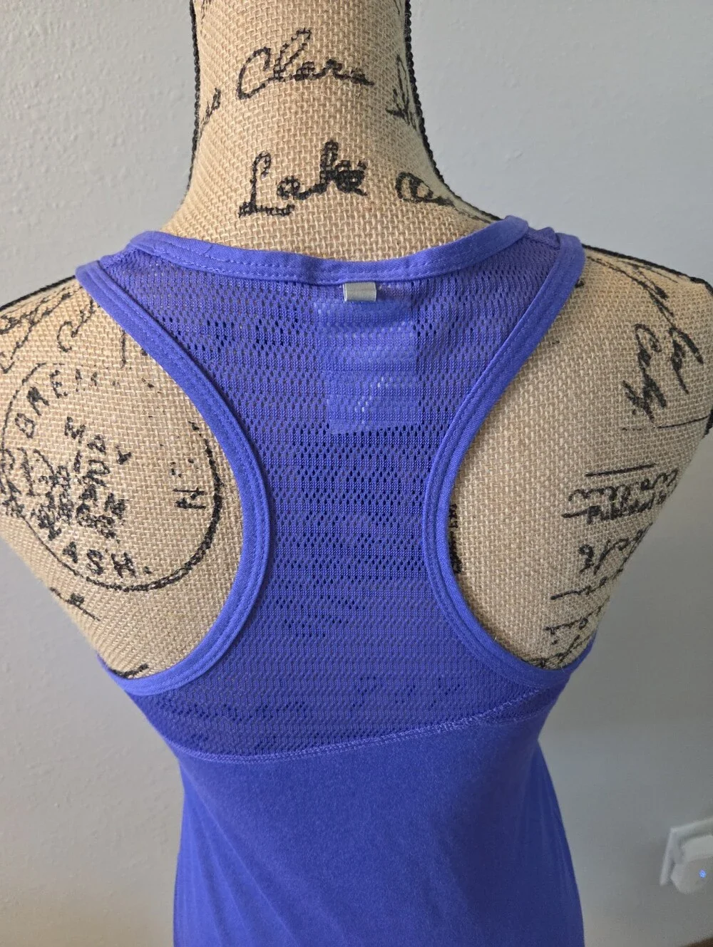 Nike Tank Top - Picture 5 of 11
